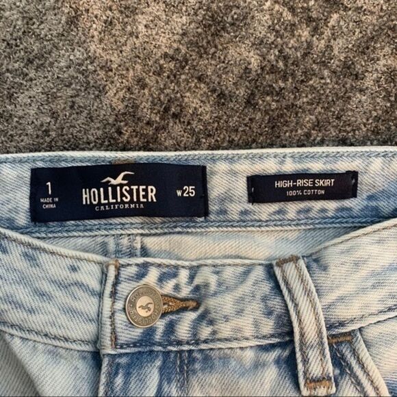 Hollister Light Wash Distressed Denim Skirt - Picture 7 of 8
